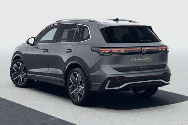 2026 Volkswagen Tiguan CT 195TSI R-Line SUV Image 3