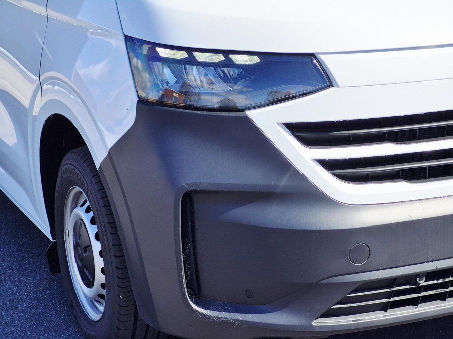 2025 Volkswagen Transporter NSN SWB Van Van Image 19