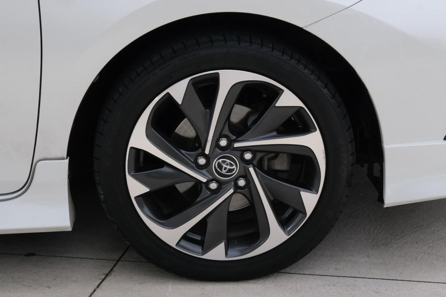 2017 Toyota Corolla ZRE182R ZR Hatch Image 6