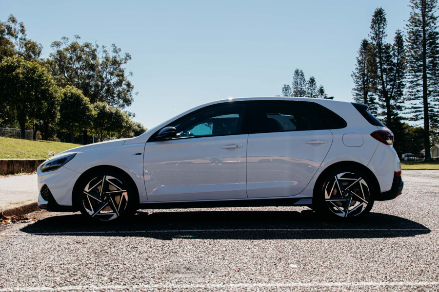 2024 MY25 Hyundai i30 PDe.V6  N Line Hatch Image 9