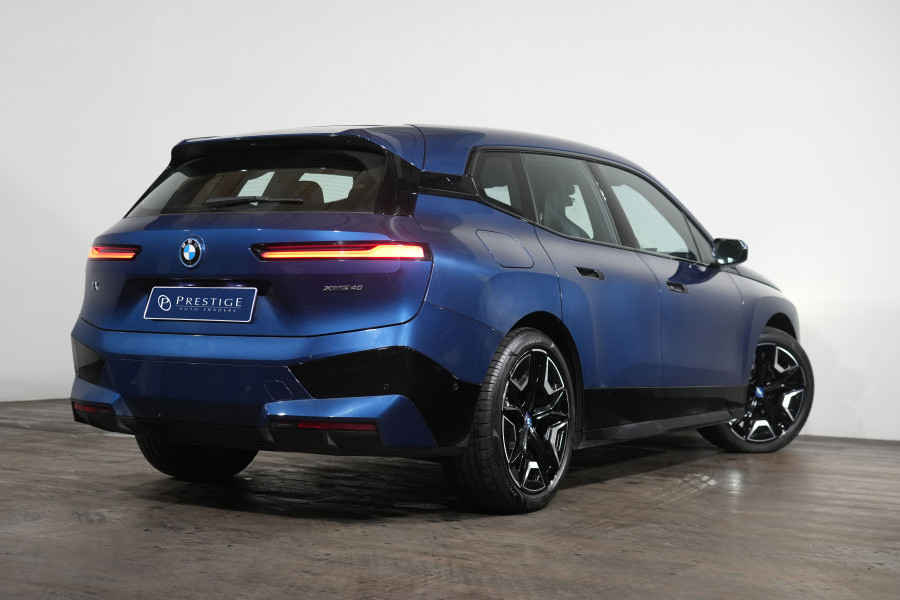 2023 BMW iX xDrive40 Sport SUV