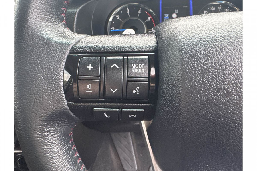 2019 Toyota Fortuner GUN156R Crusade Wagon Image 13