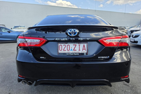 2019 Toyota Camry AXVH71R SL Sedan Image 8