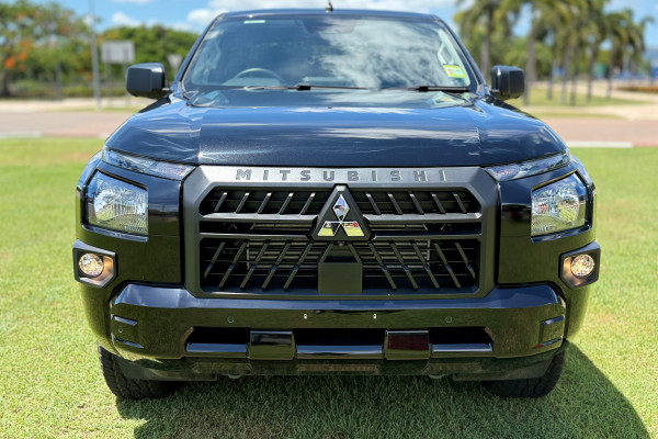 2026 Mitsubishi Triton MV GLX+ Ute Image 2