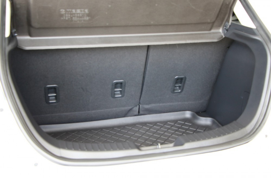 2016 Mazda 2 DJ2HAA Maxx Hatchback Image 24