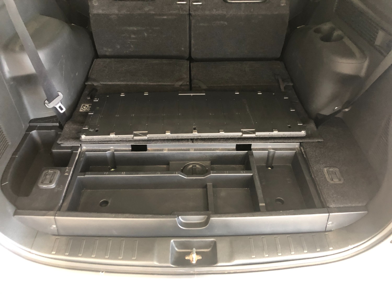 2018 Mitsubishi Pajero Sport QE GLS Wagon Image 12