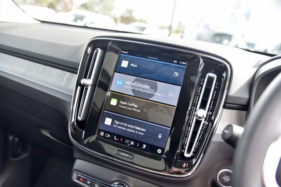 2024 MY25 Volvo XC40 XZ Plus B4 SUV Image 16
