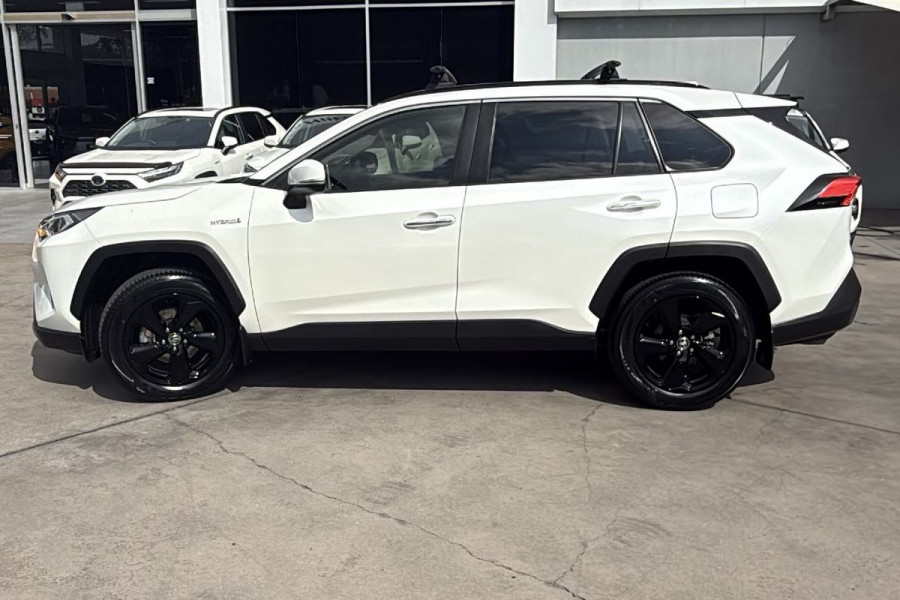 2020 Toyota RAV4 AXAH52R Cruiser SUV Image 15