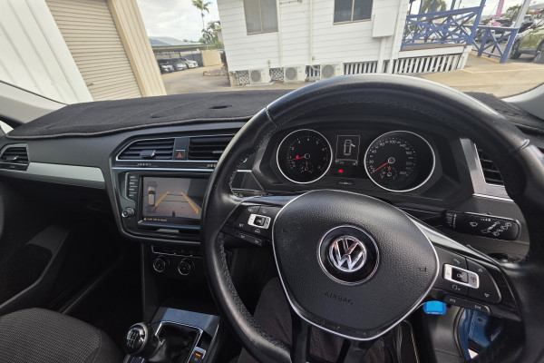 2016 MY17 Volkswagen Tiguan 5N 110TSI Trendline SUV Image 16