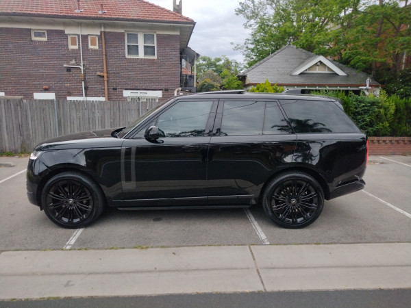2023 Land Rover Range Rover L460 P530 Autobiography SUV image 6