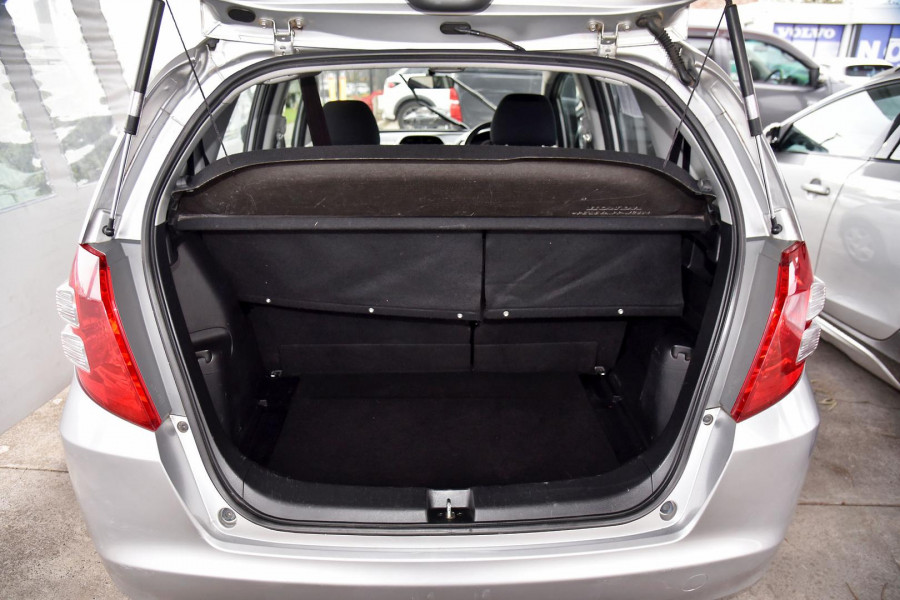 2008 MY9 Honda Jazz GE VTi Hatch Image 6