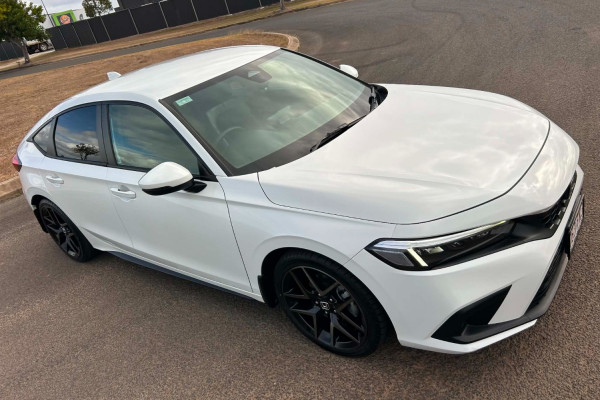 2022 Honda Civic 11th Gen VTi LX Hatch Image 9