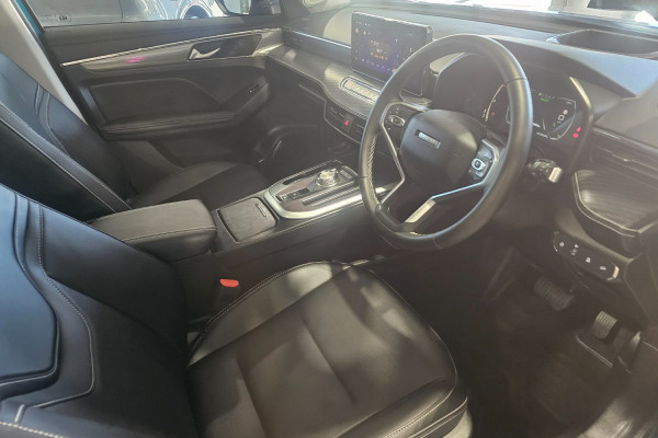 2025 GWM Haval Jolion A02 Ultra Hybrid SUV Image 13