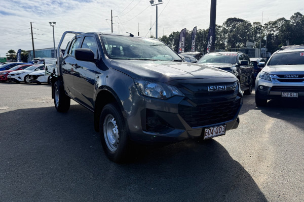 2025 MY25.5 Isuzu D-MAX RG SX High Ride Cab Chassis Image 3