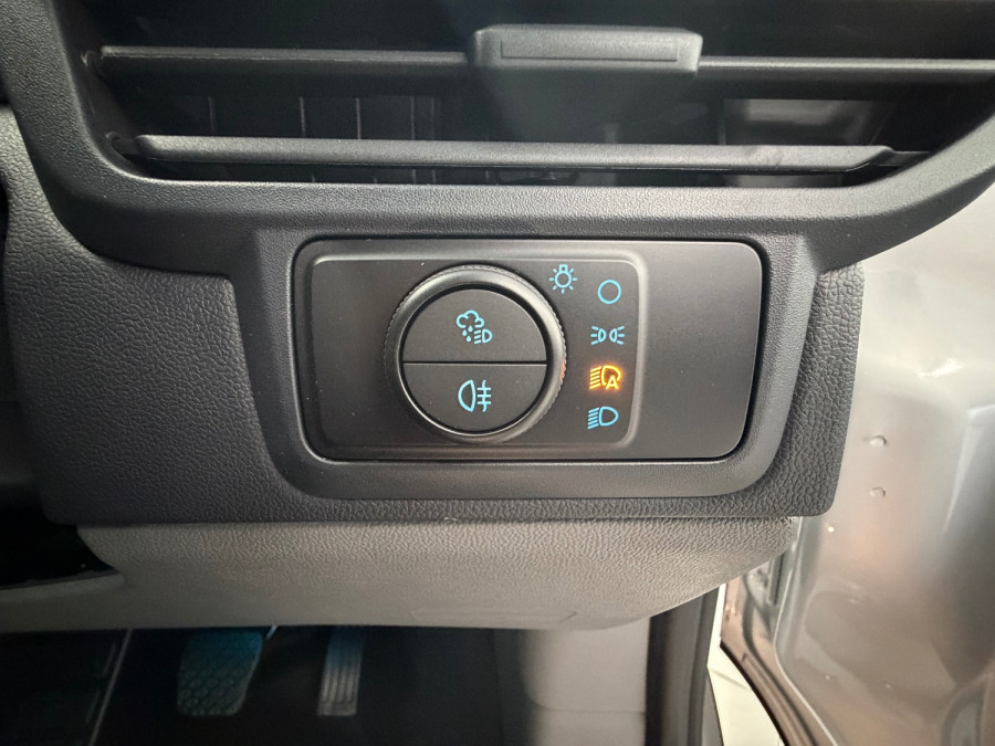 2026 MY26.5 Ford Transit Custom AV Trail LWB Van Image 23