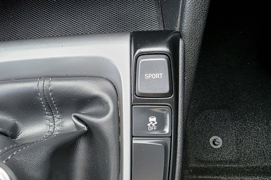 2019 MY20 Hyundai Veloster JS  Coupe Image 20