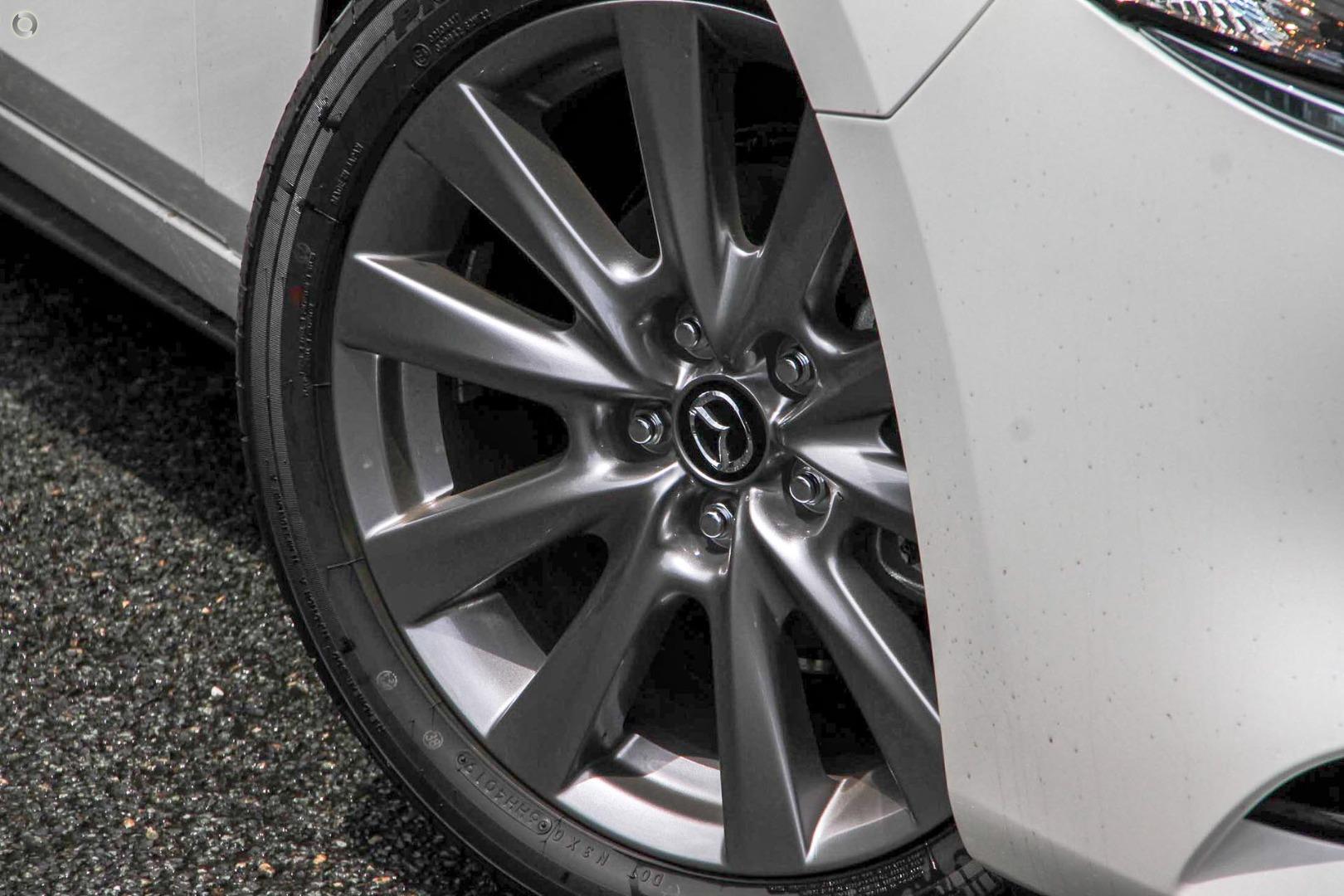 2023 Mazda 3 BP Series G20 Touring Hatch Image 9