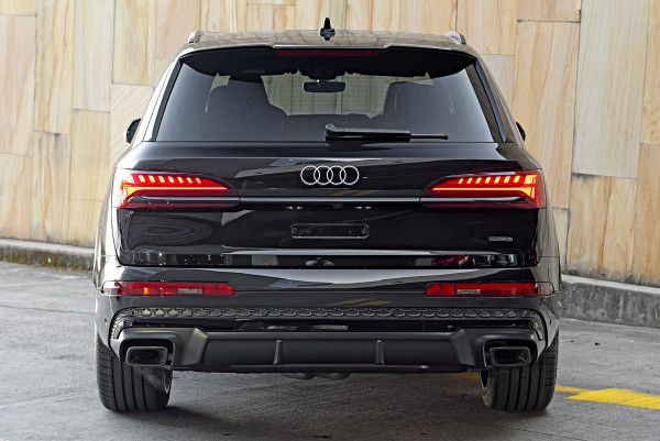 2026 Audi Q7 4M TFSI 250kW S line SUV image 5