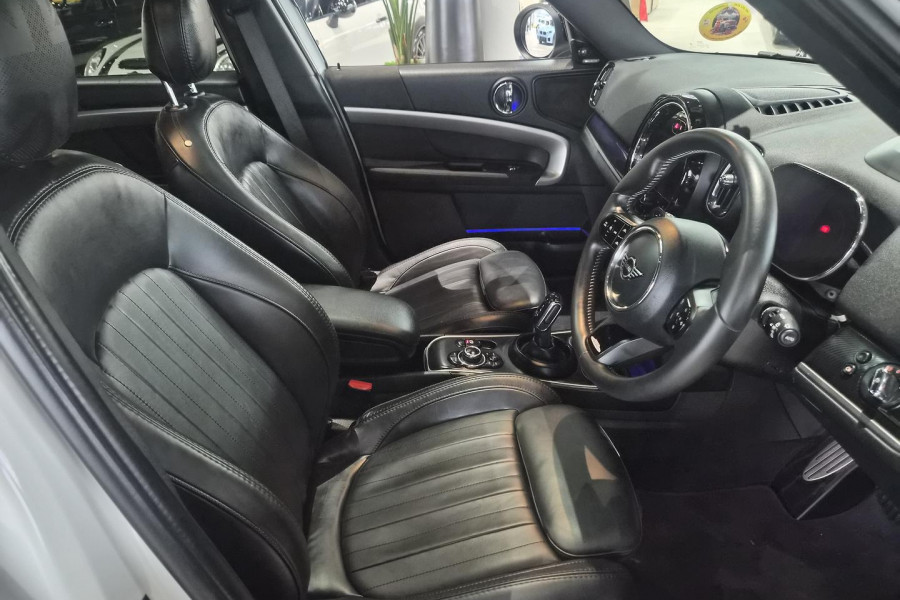 2023 MINI Countryman F60 LCI John Cooper Works MINI Yours SUV