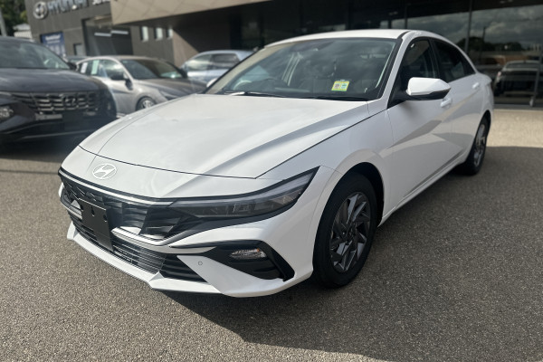 2026 Hyundai i30 CN7.V4 Sedan Image 3