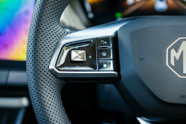 2025 MG ZS ZS32 Essence SUV