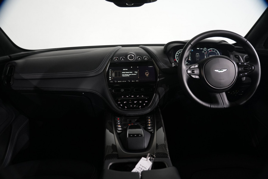 2022 Aston Martin DBX SUV Image 13