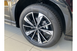 2025 MG HS Essence 1.5Pt SUV