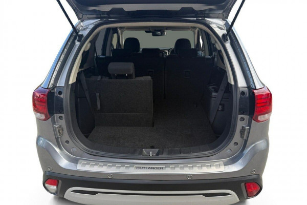 2021 Mitsubishi Outlander ZL ES SUV Image 17