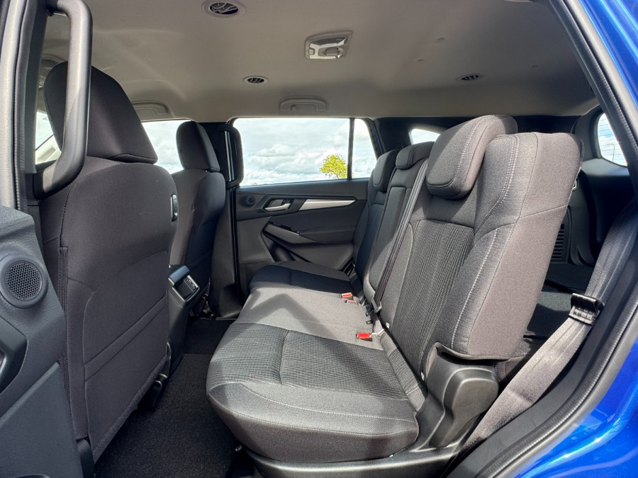 2026 Isuzu MU-X RJ LS-M SUV Image 14