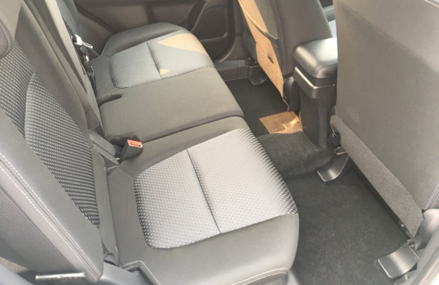 2017 Mitsubishi Outlander ZL ES Suv