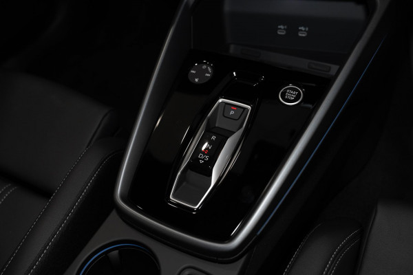 2026 Audi A3 GY TFSI 150kW S line Hatch image 15