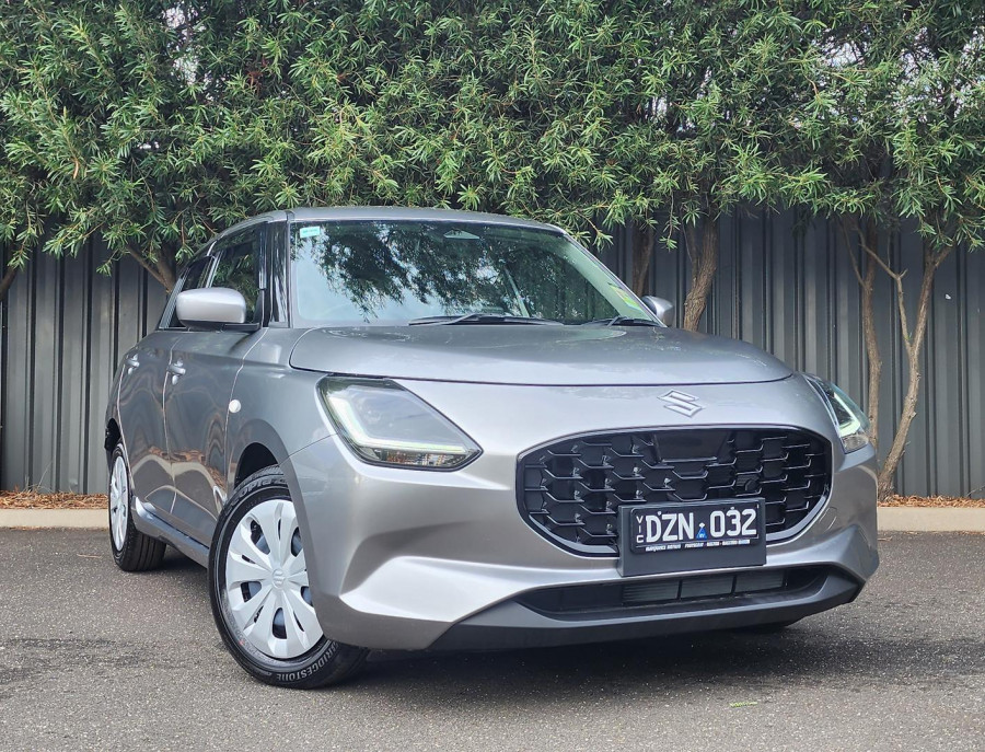 2026 Suzuki Swift UZ Hybrid Hatch Image 1