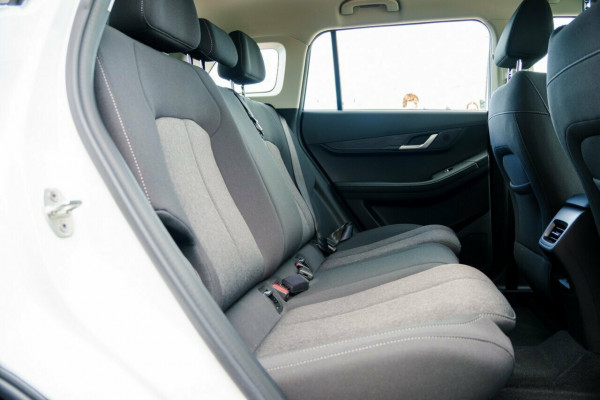 2026 Jaecoo J5 No Series Summit SUV Image 9