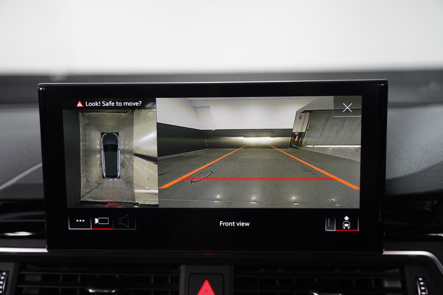 2021 Audi RS4  Quattro SUV Image 38