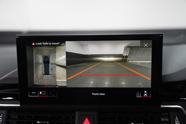 2021 Audi RS4  Quattro SUV Image 38