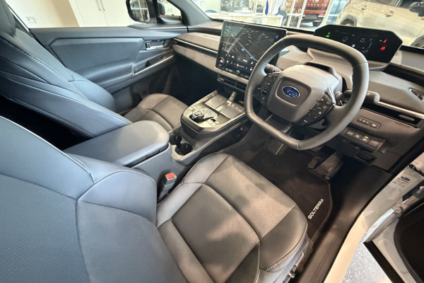 2026 Subaru Solterra E1-1 AWD Touring SUV Image 8