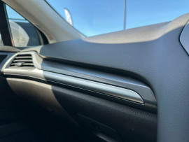 2018 MY18.75 Ford Mondeo MD Titanium Hatch image 13