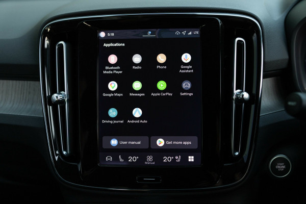 2025 MY26 Volvo XC40 XZ Plus B4 SUV Image 24