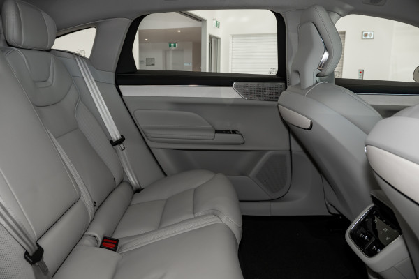 2025 MY26 Volvo ES90  Ultra Single Motor Sedan Image 20