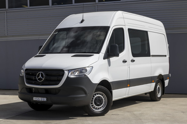 2025 Mercedes-Benz Sprinter VS30 311CDI MWB Van image 8