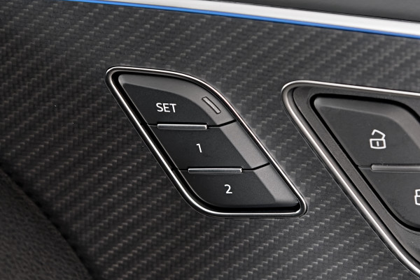 2026 MY25 Audi SQ7 4M TFSI SUV image 18