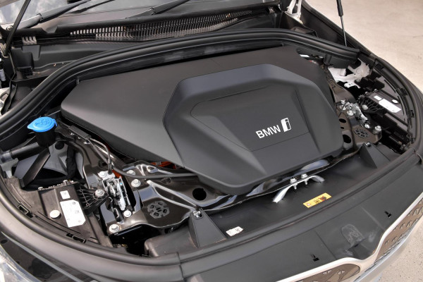 2025 BMW iX1 U11 eDrive20 xLine SUV
