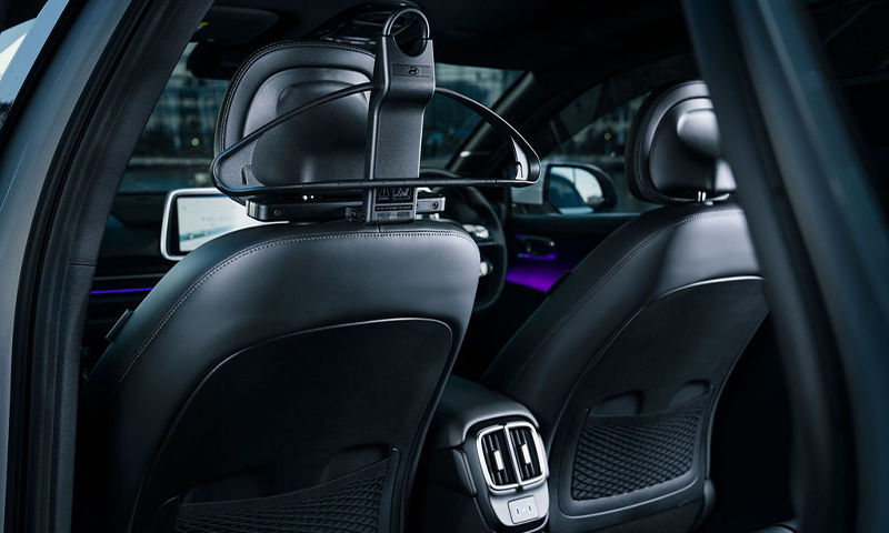 Seat business suit hanger