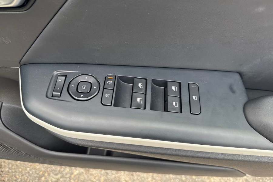 2025 MY26 Kia K4 CL4m GT-Line Hatch Image 10