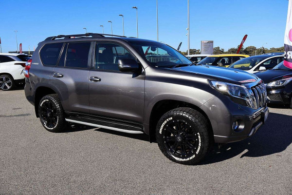2016 Toyota LandCruiser Prado GDJ150R VX SUV Image 3