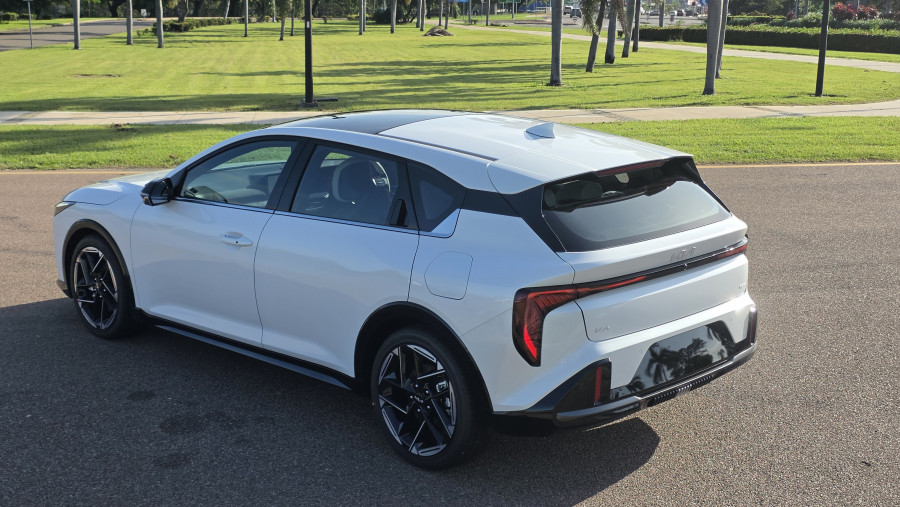 2025 MY26 Kia K4 CL4m GT-Line Hatch Image 9