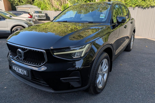 2025 MY26 Volvo XC40 XZ Plus B4 SUV Image 6