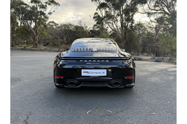 2025 Porsche 911 992 Carrera S Coupe Image 8