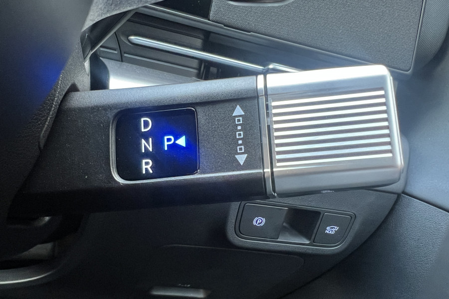 2025 Hyundai KONA SX2.V2 Hybrid Premium SUV Image 13