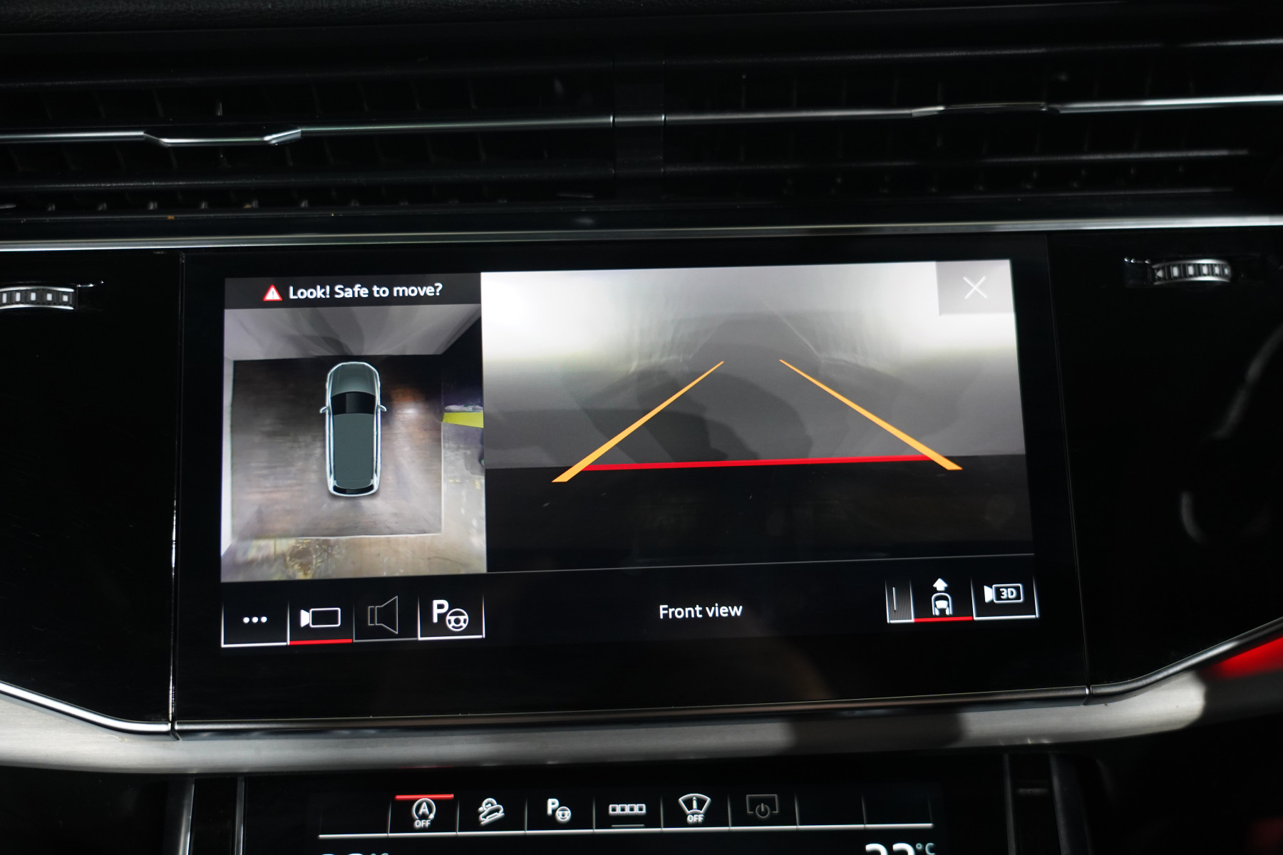 2023 Audi Q7 55 Tfsi S Line Quattro Mhev SUV Image 25